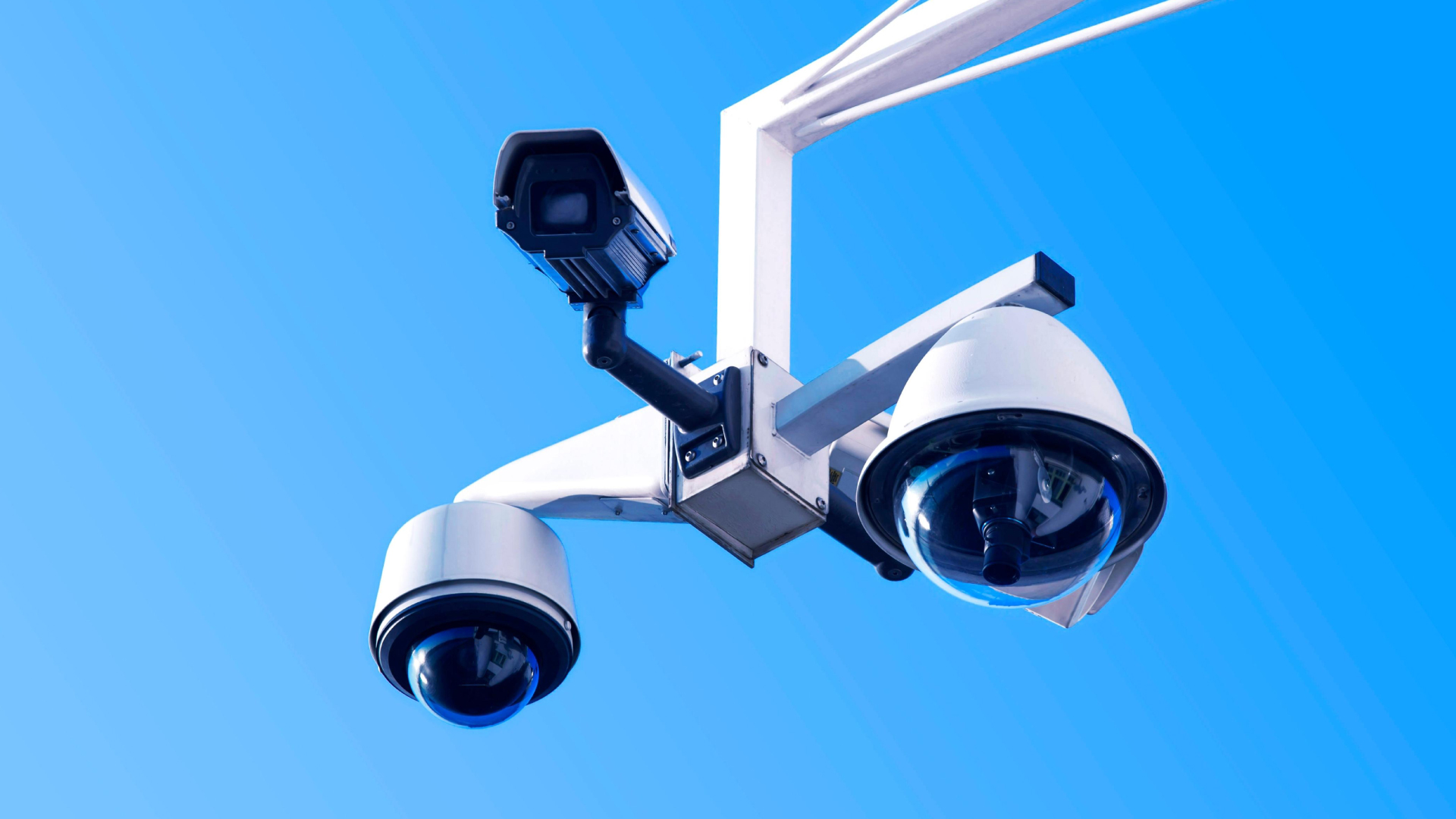 Protocolos operativos: por qué la improvisación en seguridad siempre termina mal